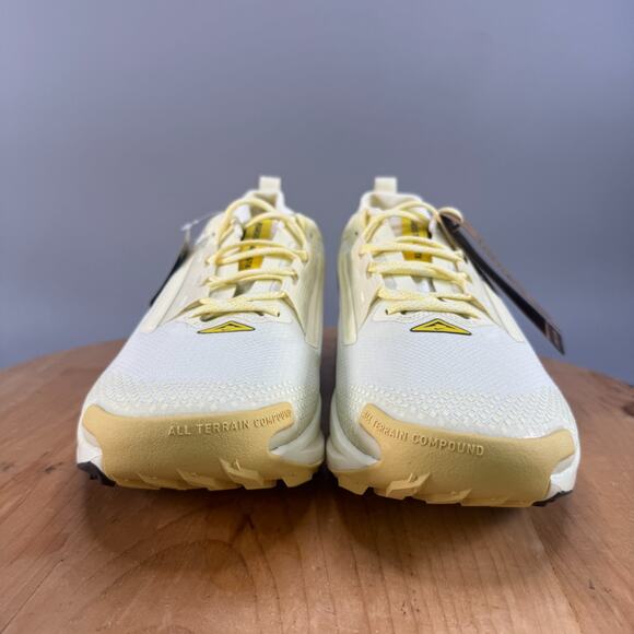 Nike Pegasus Trail 5 GORE-TEX Men's Size 13 Running Shoes Gold FQ0908-700 NEW - Picture 2 of 9